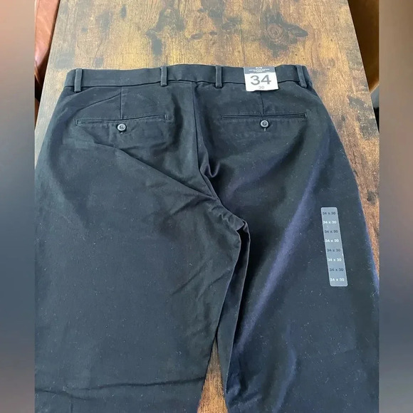 GAP SLIM PERFORMANCE
TRUE BLACK V2  - Picture 12 of 14